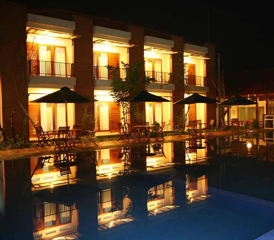 Villa Bukit Pinus Bogor Eksteriør bilde